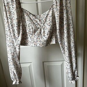 SHEIN Silver Long Sleeve Crop Blouse with “V” Front